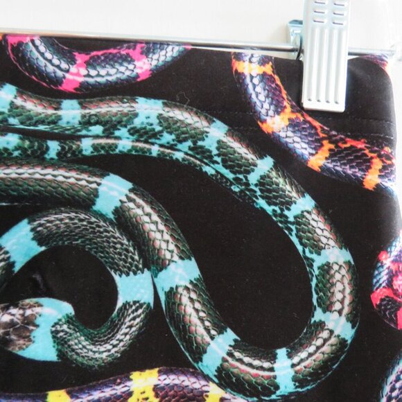 BLACKMILK Velour Velvet Neon Snakes Crop Capri Leggings Goth Punk - Size XS NWT - Picture 11 of 14